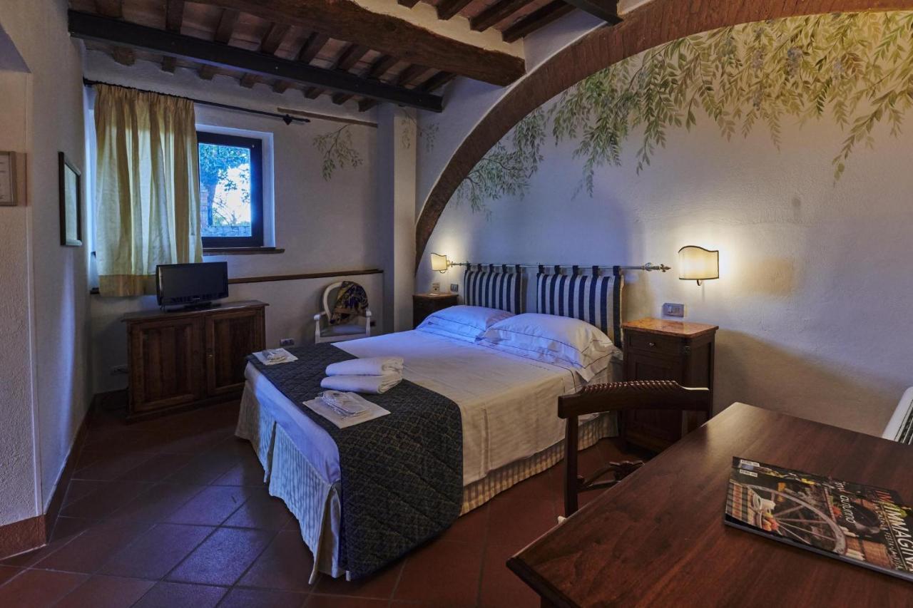 Villa Curina Resort Castelnuovo Berardenga Exterior photo